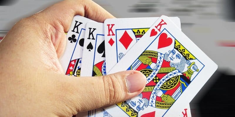 Câu hỏi thường gặp về cách chơi bài tiến lên